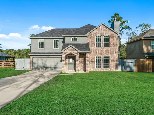 14986 Crockett Rd, Willis, TX 77378