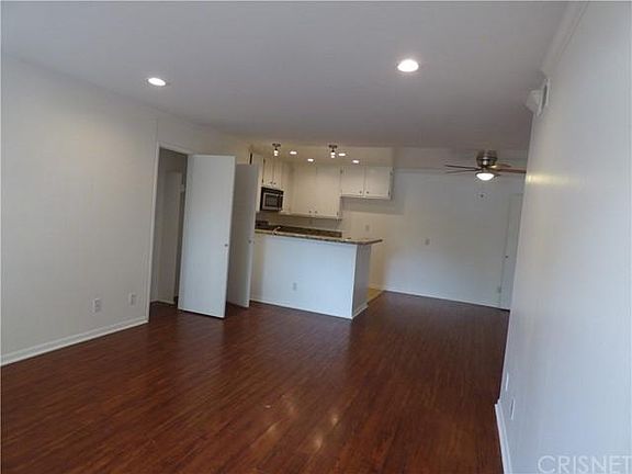 5th image of 18724 Mandan St APT 1203