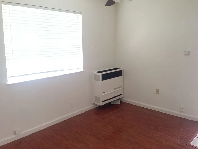 2550 W Byron Rd — Photo 7