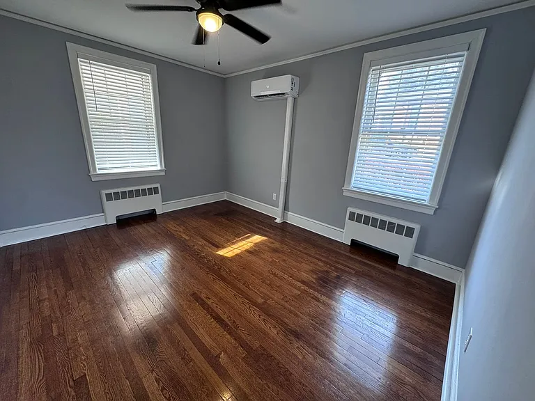 423 Chestnut St — Photo 15