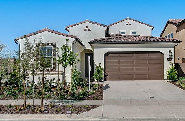 1st image of 7996 Auberge Cir