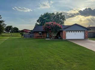 708 Diana Ave, Frederick, OK 73542