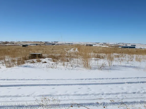 20th H St, Watford City, ND 58854