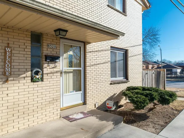 8520 West Villard AVENUE, Milwaukee, WI 53225