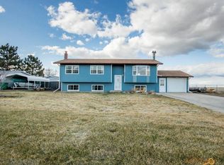 802 Rosilee Ln, Rapid City, SD 57701