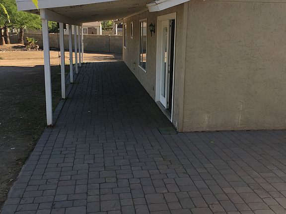 5th image of 4427 N 102nd Dr #House