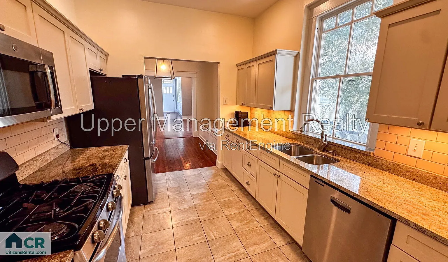 9 bed, 4.0 bath, $9,500 — Photo 4