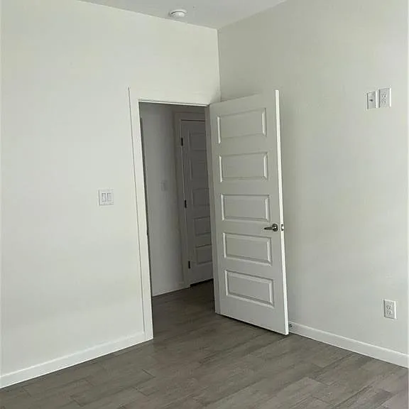 3904 Ventura Ave #3 — Photo 7