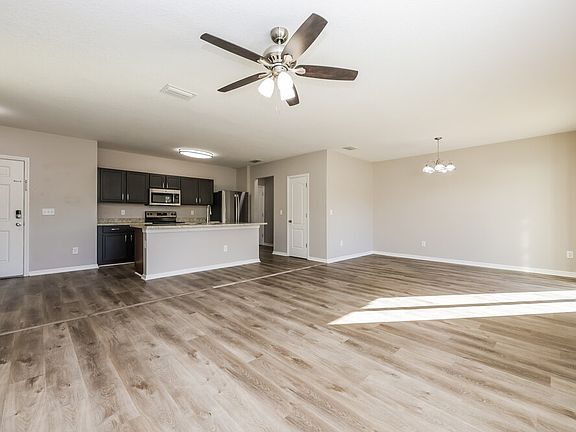 5th image of 12123 Barnsley Reserve Pl
