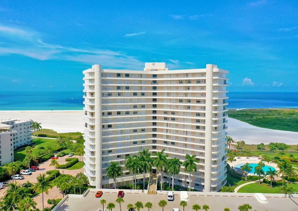 1st image of 260 Seaview Ct APT 808