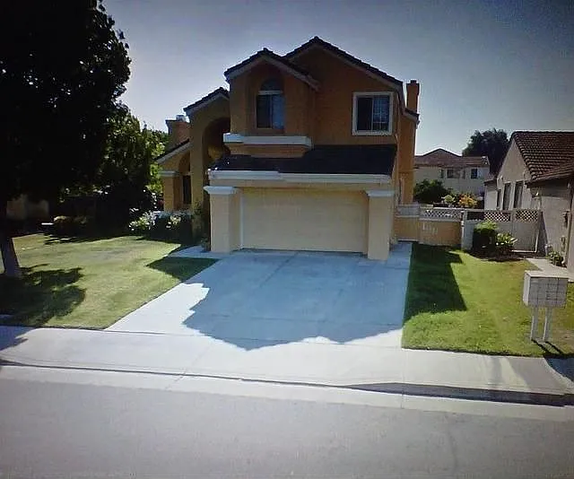 351 Engell Ct photo 1