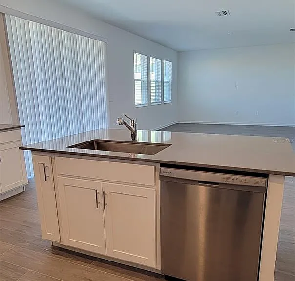 2587 Runners Cir — Photo 4