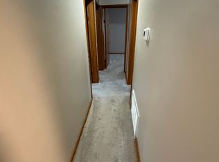 906 19th St, Vienna, WV 26105