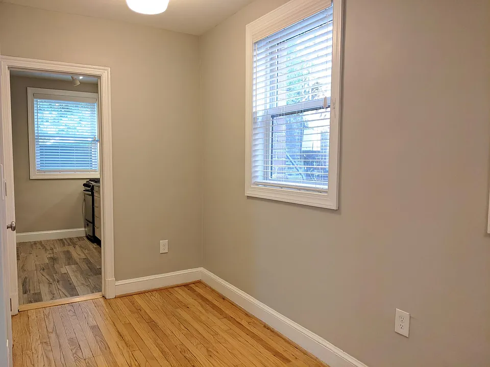 Breakfast nook