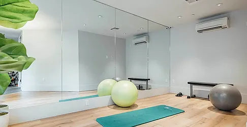 Rented by Artur Gutman, LREB