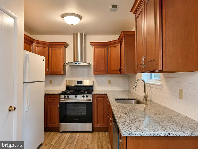 89 William Patterson Ct — Photo 4
