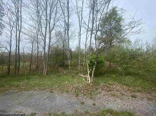 15 Chickadee Ct, Terra Alta, WV 26764