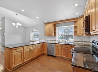 2761 S Salida Way, Aurora, CO 80013