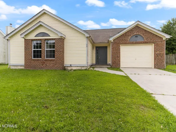215 Mahogany Drive, Jacksonville, NC 28540