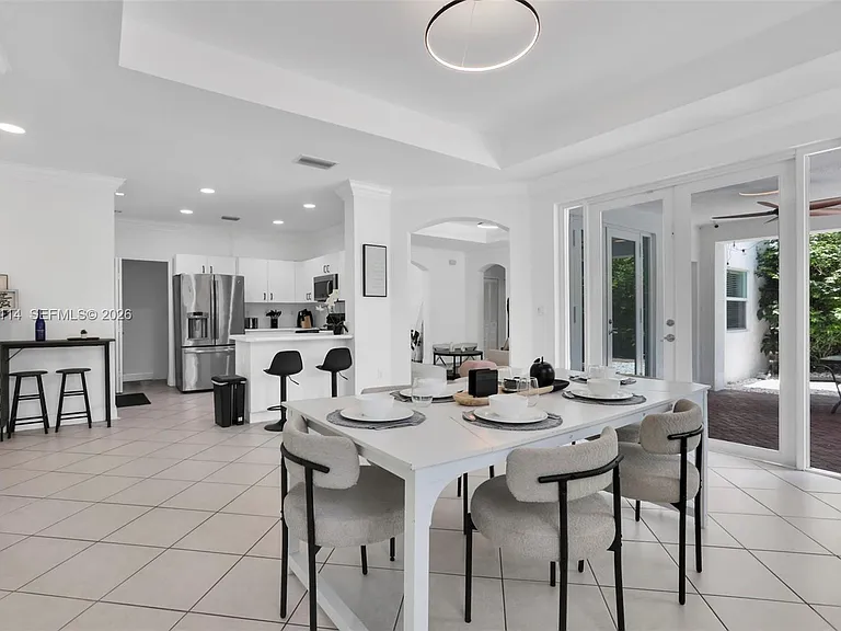 15270 SW 115th Ter — Photo 11