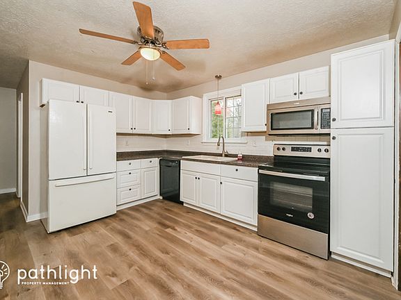 5th image of 461 N Mullens Ln