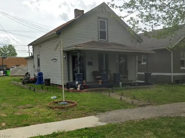 521 Locust St, Coshocton, OH 43812