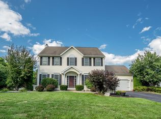 2 Moreland Dr, Mechanicville, NY 12118