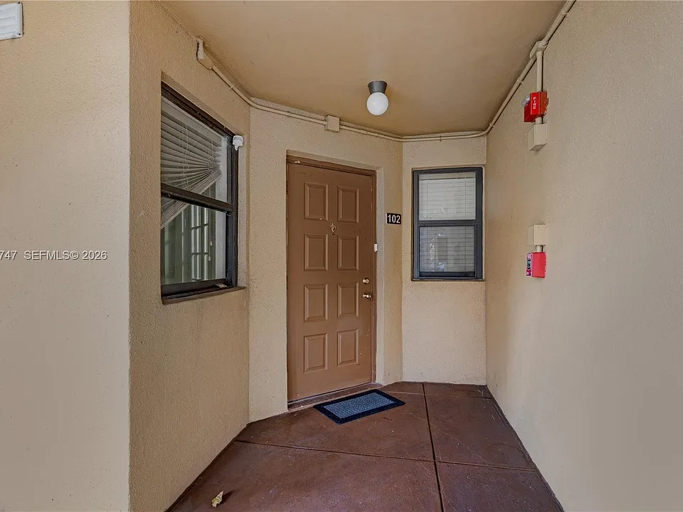 15545 Miami Lakeway N #102