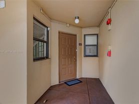 15545 Miami Lakeway N