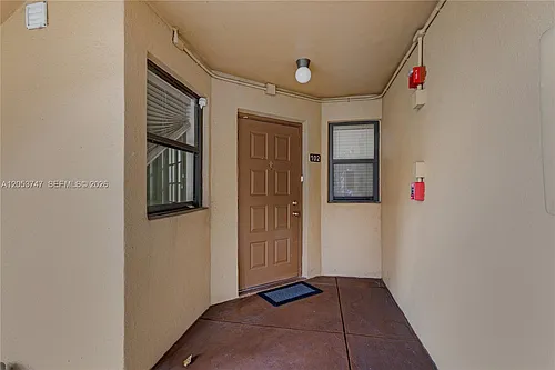 15545 Miami Lakeway N Photo 1