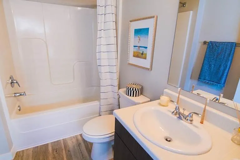 822 S Beechwood Ave #100B — Photo 2