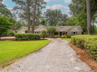 2502 Hermitage Rd, Beaufort, SC 29902