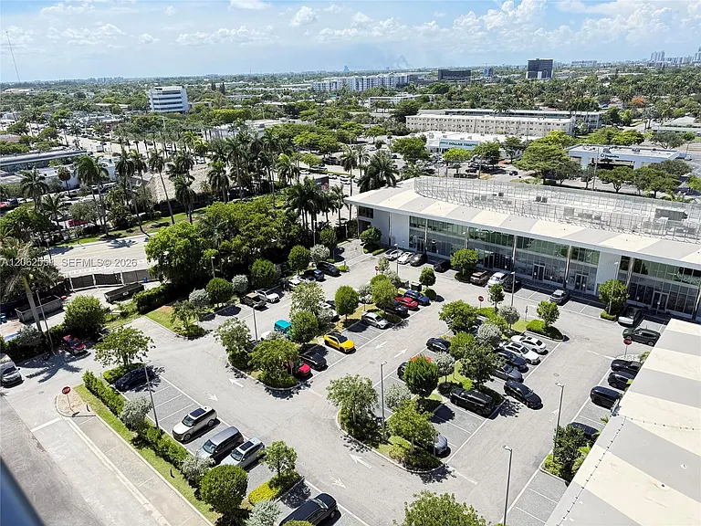 1170 E Hallandale Bch #1106 — Photo 17