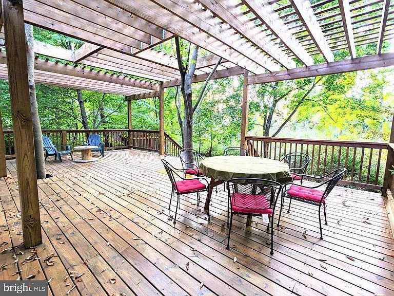 24 Blue Ridge Rd — Photo 29