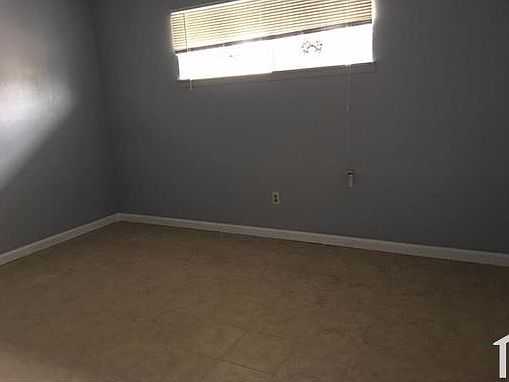3rd image of 4118 Pickfair St #C