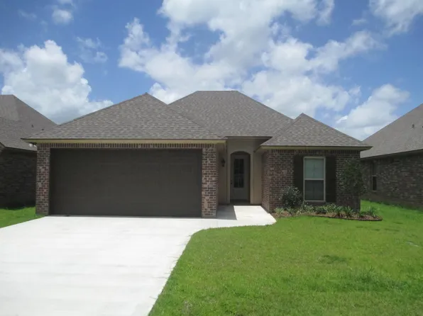 132 Sugar Creek Dr, Youngsville, LA 70592