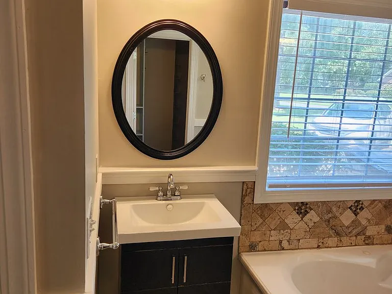 205 N Hamptons Pl — Photo 12