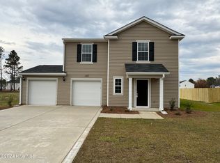 622 Walters Run Dr, Raeford, NC 28376