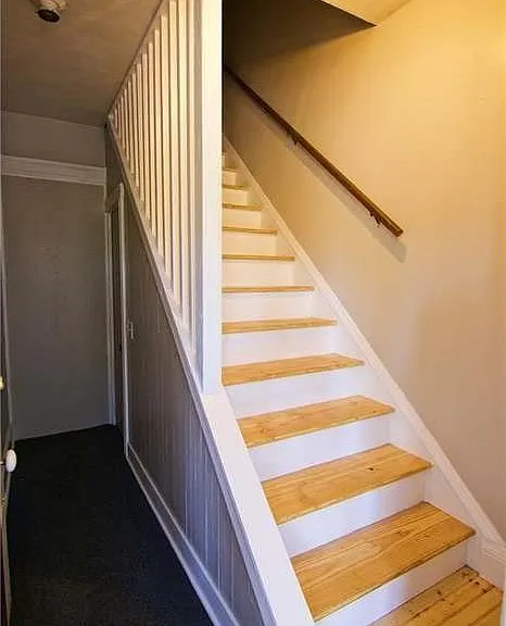 144 Adams St — Photo 2
