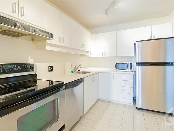 5th image of 309 Cumberland St #501