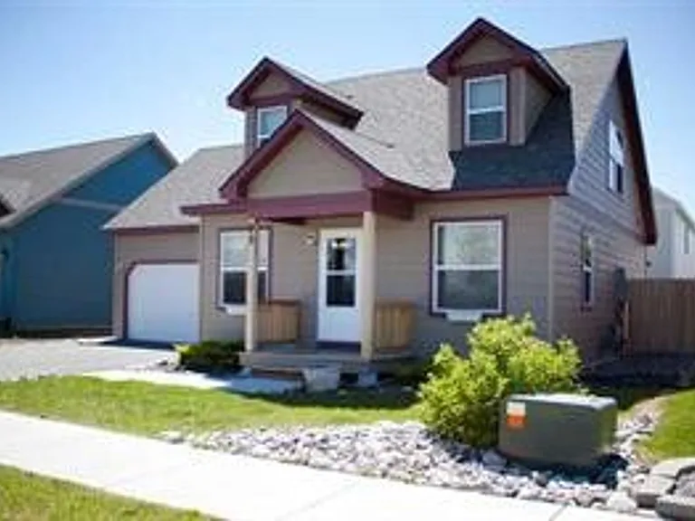 93 Engberg Ln — Photo 1