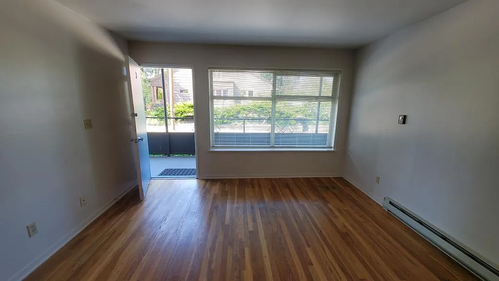 1 bed, 485 sqft, $1,350 — Photo 1