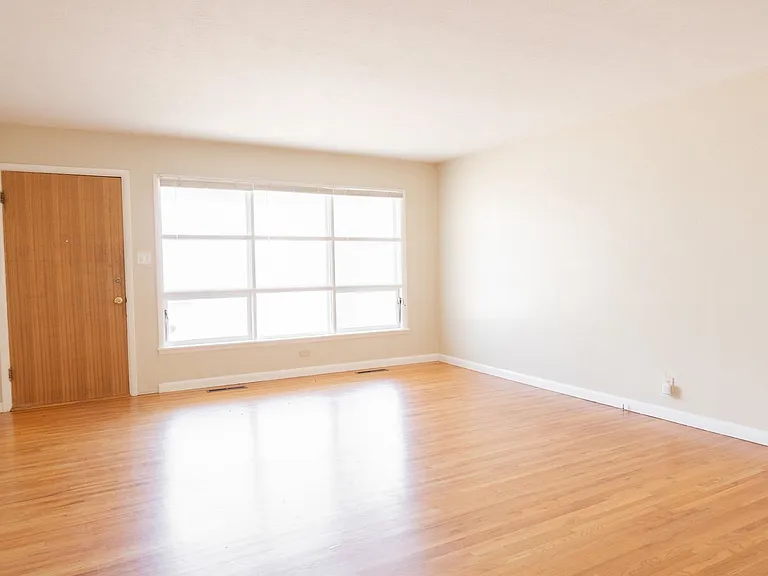822 Orion Dr — Photo 16