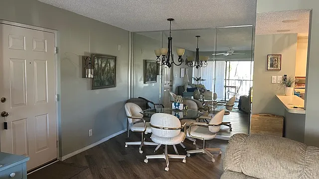 2 bed, 900 sqft, $1,800 — Photo 2