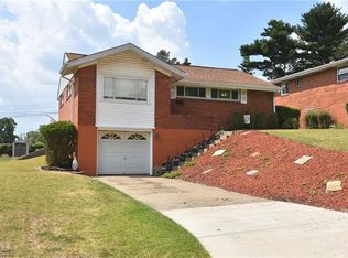 320 Ryan Dr, Pittsburgh, PA