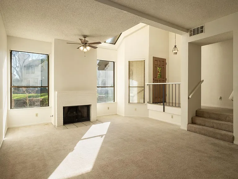 2890 Huntington Blvd #149 — Photo 7