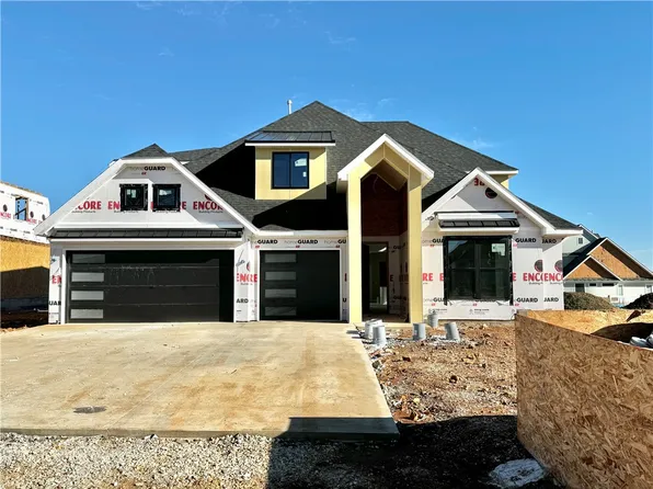 6403 S 59th St, Rogers, AR 72758