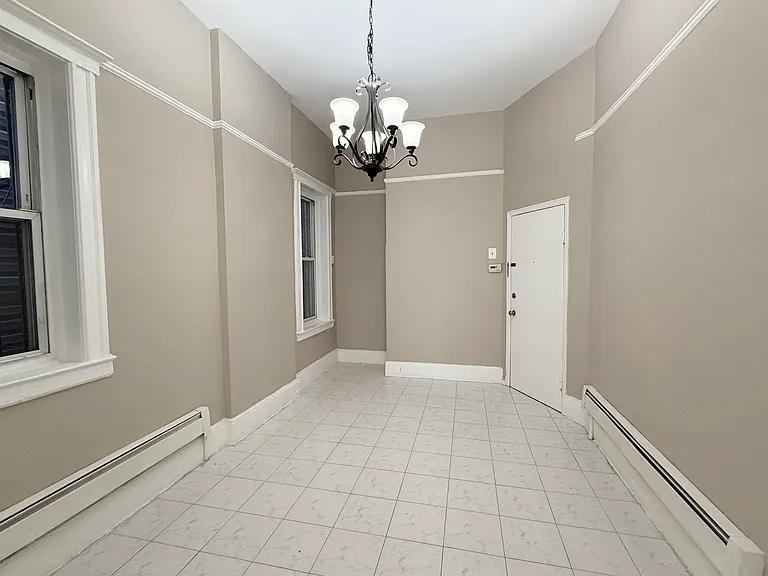 769 W Side Ave #1 — Photo 7
