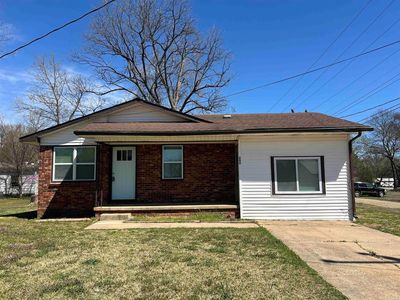 202 E Main St, Corning, AR, 72422