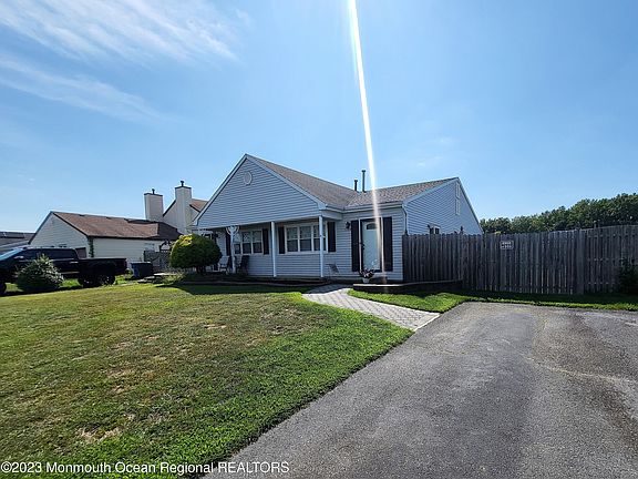 2nd image of 3284 Mystic Port Place